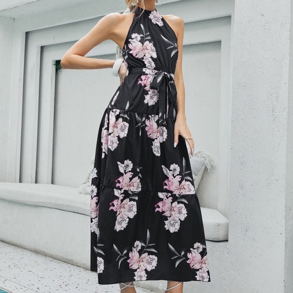 Boho Gypsy Floral Print Halter Ruffle Maxi Dress - Picture 3 of 6